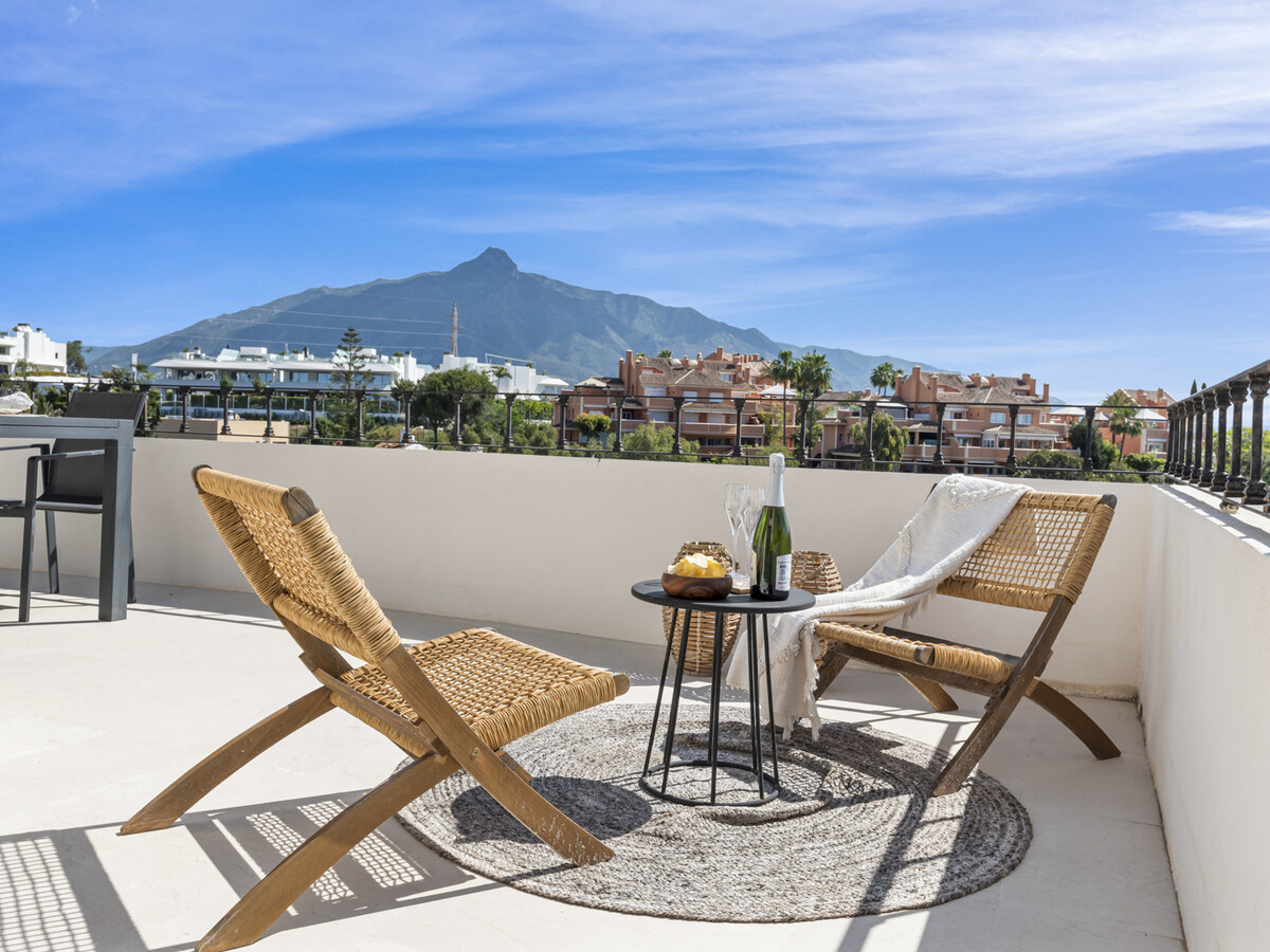 Villa Celeste, 4 chambres avec piscine à Nueva Andalucía - Photo 28