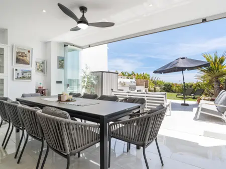 Maison 4 chambres en première ligne de plage, Marbella : photo 1