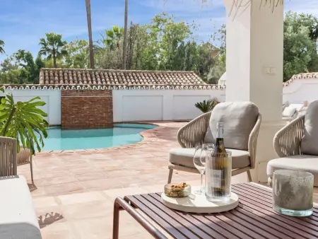 Villa Corazon à Benahavis : 5 ch., piscine, vue mer : photo 10