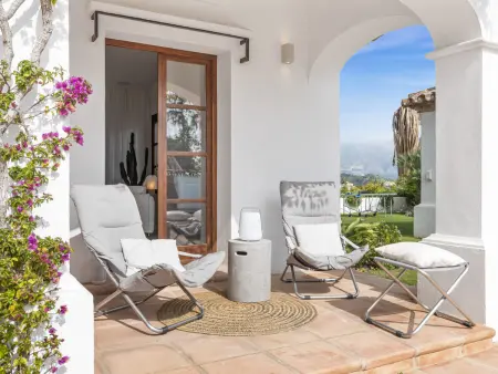 Villa Corazon à Benahavis : 5 ch., piscine, vue mer : photo 13