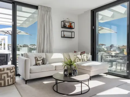 Penthouse duplex vue mer avec solarium et jacuzzi : photo 7