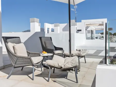 Penthouse duplex vue mer avec solarium et jacuzzi : photo 14