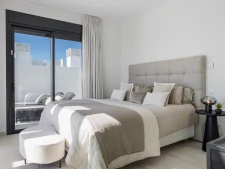 Penthouse duplex vue mer avec solarium et jacuzzi : photo 16