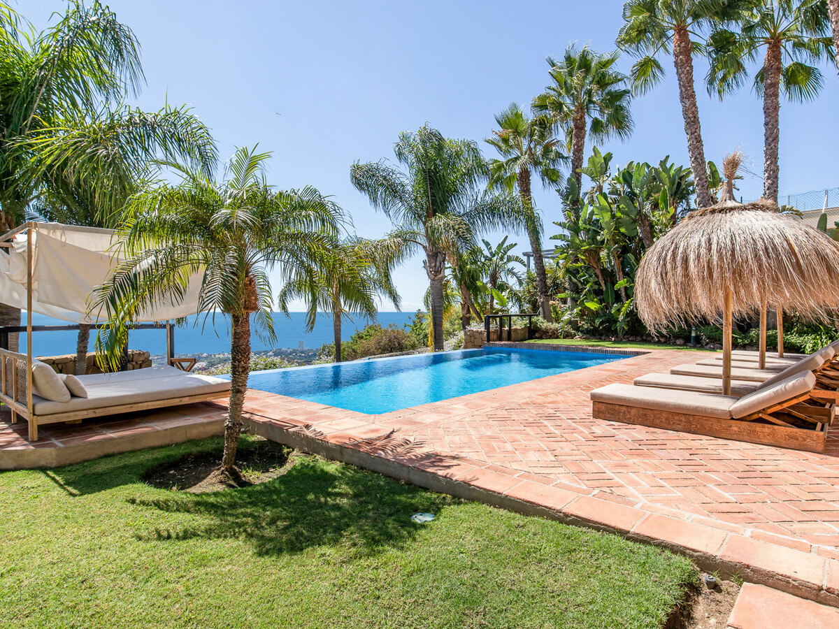 Villa Los Monteros – 4 chambres, piscine et vues méditerranée - Photo 4