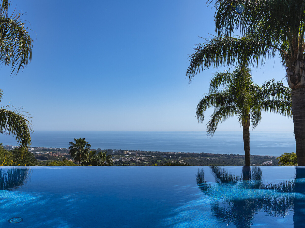 Villa Los Monteros – 4 chambres, piscine et vues méditerranée - Photo 9