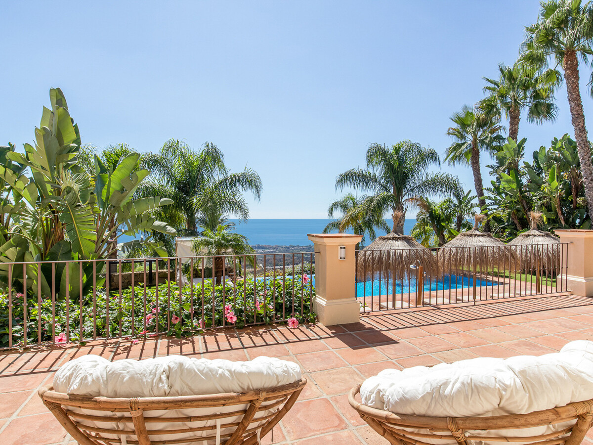 Villa Los Monteros – 4 chambres, piscine et vues méditerranée - Photo 10