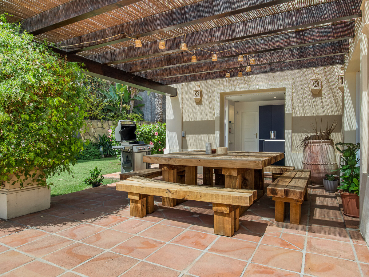 Villa Los Monteros – 4 chambres, piscine et vues méditerranée - Photo 13
