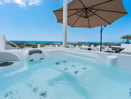 Le Mirage Penthouse à Estepona, jacuzzi vue mer : photo 7