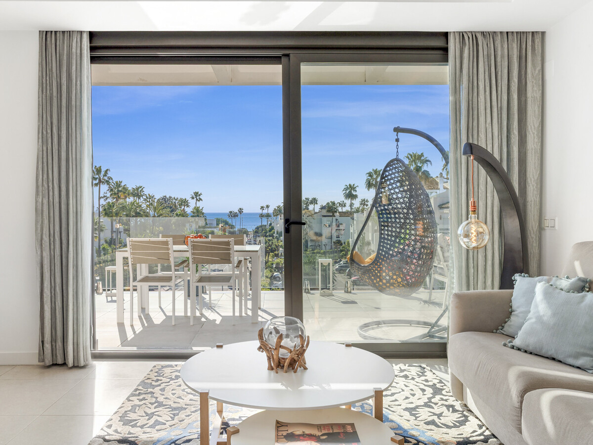Penthouse 2 chambres, terrasse et jacuzzi à Estepona - Photo 8