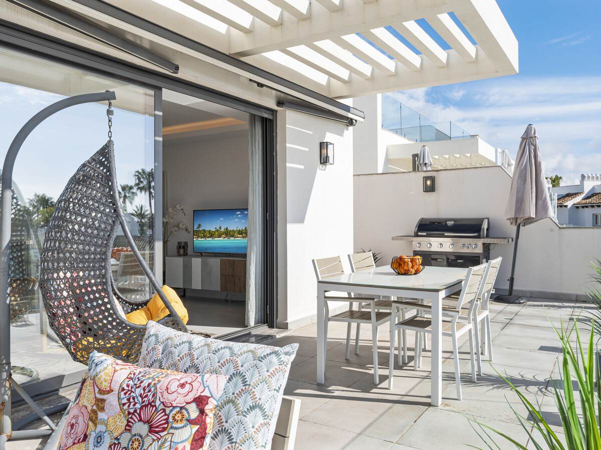 Penthouse 2 chambres, terrasse et jacuzzi à Estepona - Photo 14