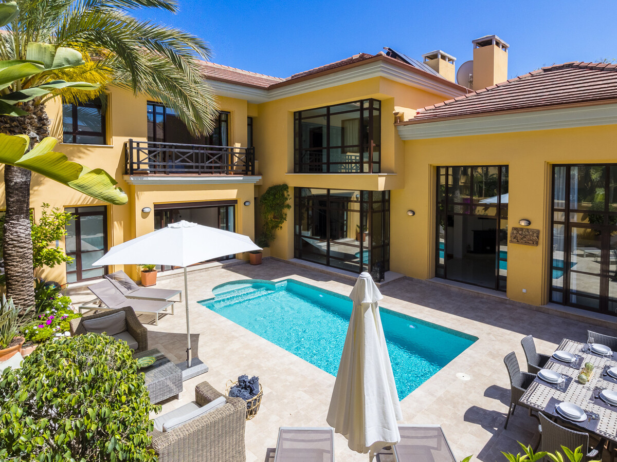 Villa moderne 4 chambres, piscine privée à Marbella - Photo 2