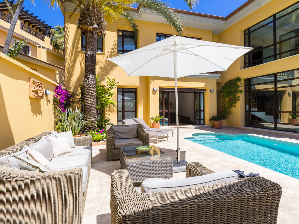 Villa moderne 4 chambres, piscine privée à Marbella - Photo 3