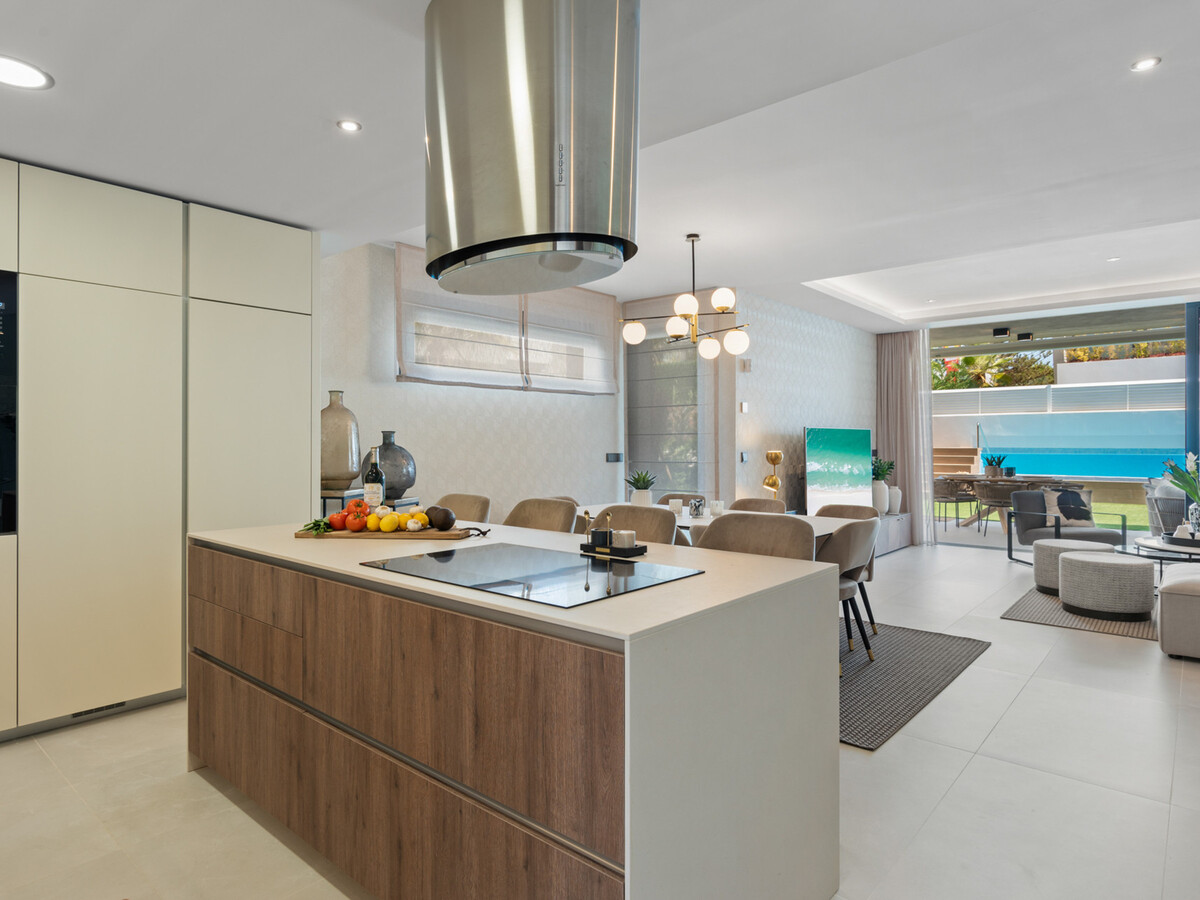Maison mitoyenne 5 chambres avec piscine privée à Marbella - Photo 13