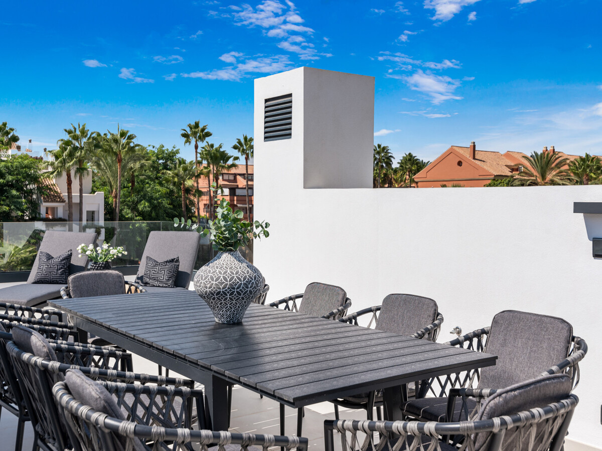 Maison mitoyenne 5 chambres avec piscine privée à Marbella - Photo 16