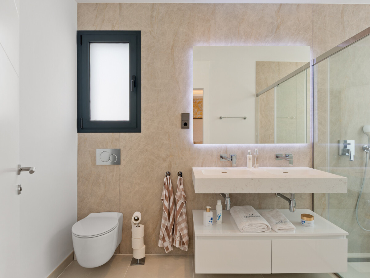 Maison mitoyenne 5 chambres avec piscine privée à Marbella - Photo 22