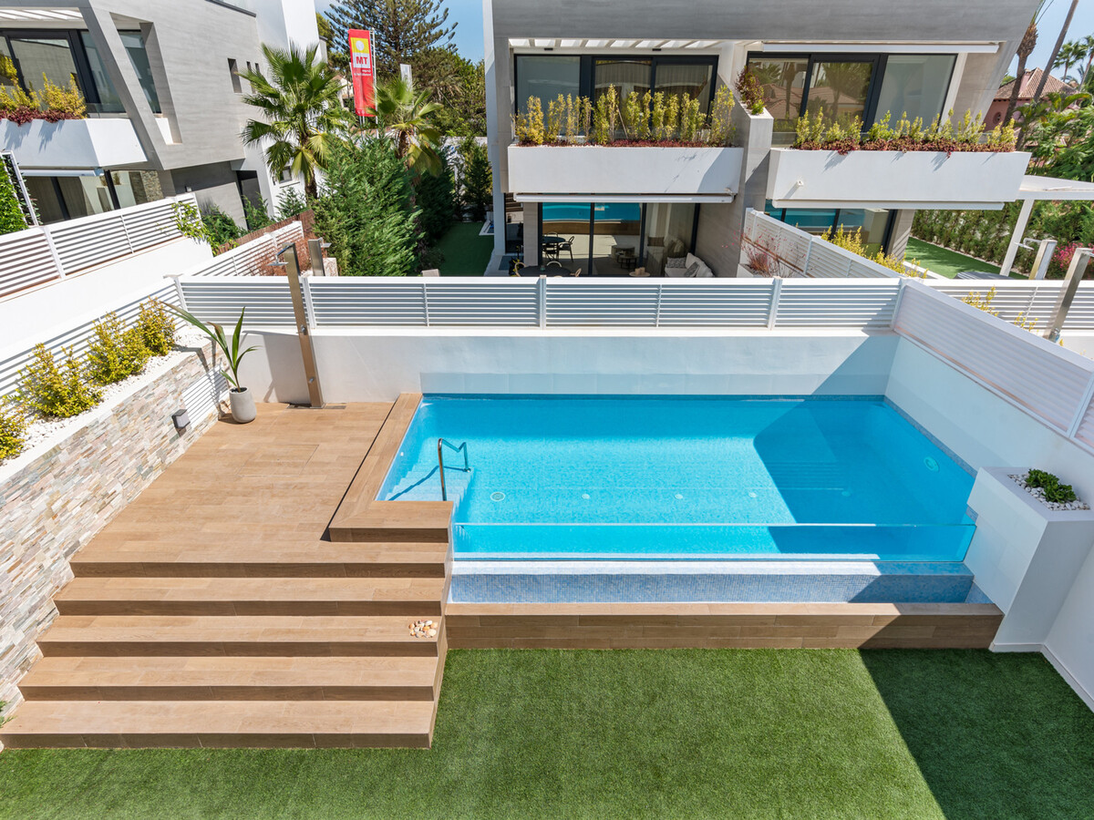 Maison mitoyenne 5 chambres avec piscine privée à Marbella - Photo 24