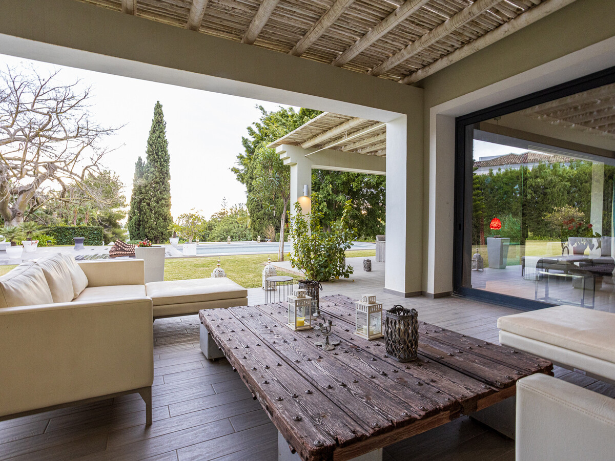 Villa 700m² front de mer, piscine 28m, 7 chambres - Photo 11