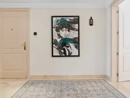 Appartement 160 m² avec terrasse, piscine et jardin : photo 9