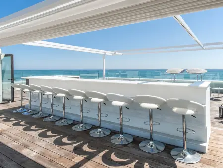 Villa front de plage Marbella, 6 ch, terrasse 150m² jacuzzi : photo 20