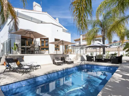 Location villa à Marbella, Villa moderne avec piscine privÃ©e et clim - 10 pers.