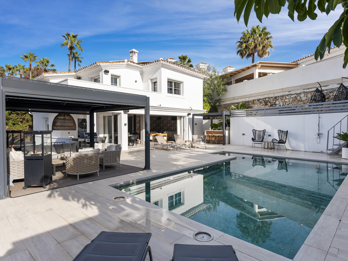 Villa Steen - 4 chambres, piscine et jacuzzi à Marbella - Photo 2