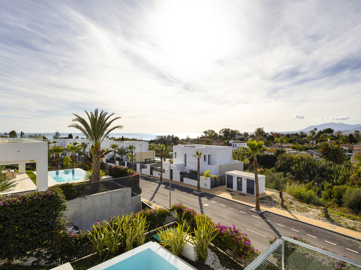 Villa 220 m² Marbella, 4 chambres, piscine chauffée - Photo 2