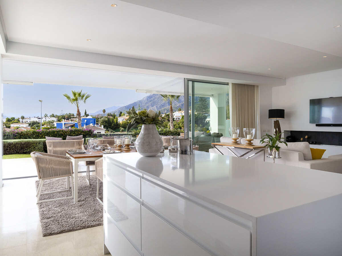 Villa 220 m² Marbella, 4 chambres, piscine chauffée - Photo 12