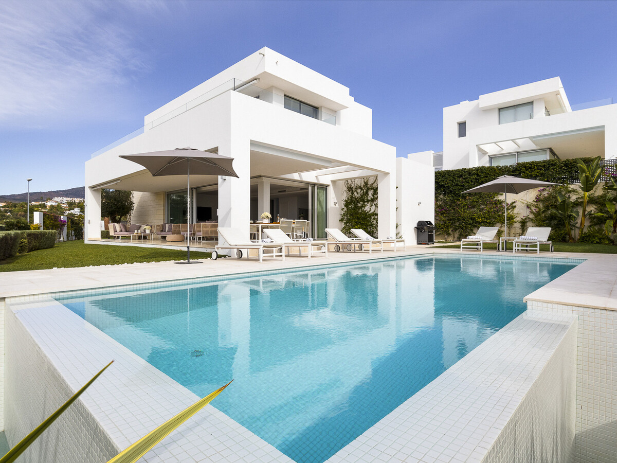 Villa 220 m² Marbella, 4 chambres, piscine chauffée - Photo 18