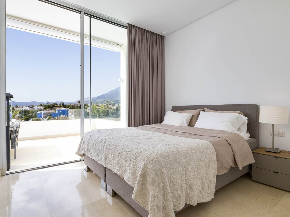 Villa 220 m² Marbella, 4 chambres, piscine chauffée - Photo 31