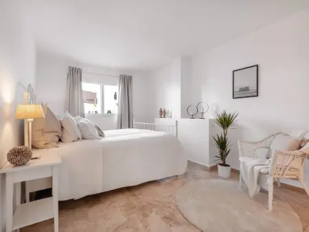 Appartement 105 m² vue montagne, terrasse 30 m² : photo 18