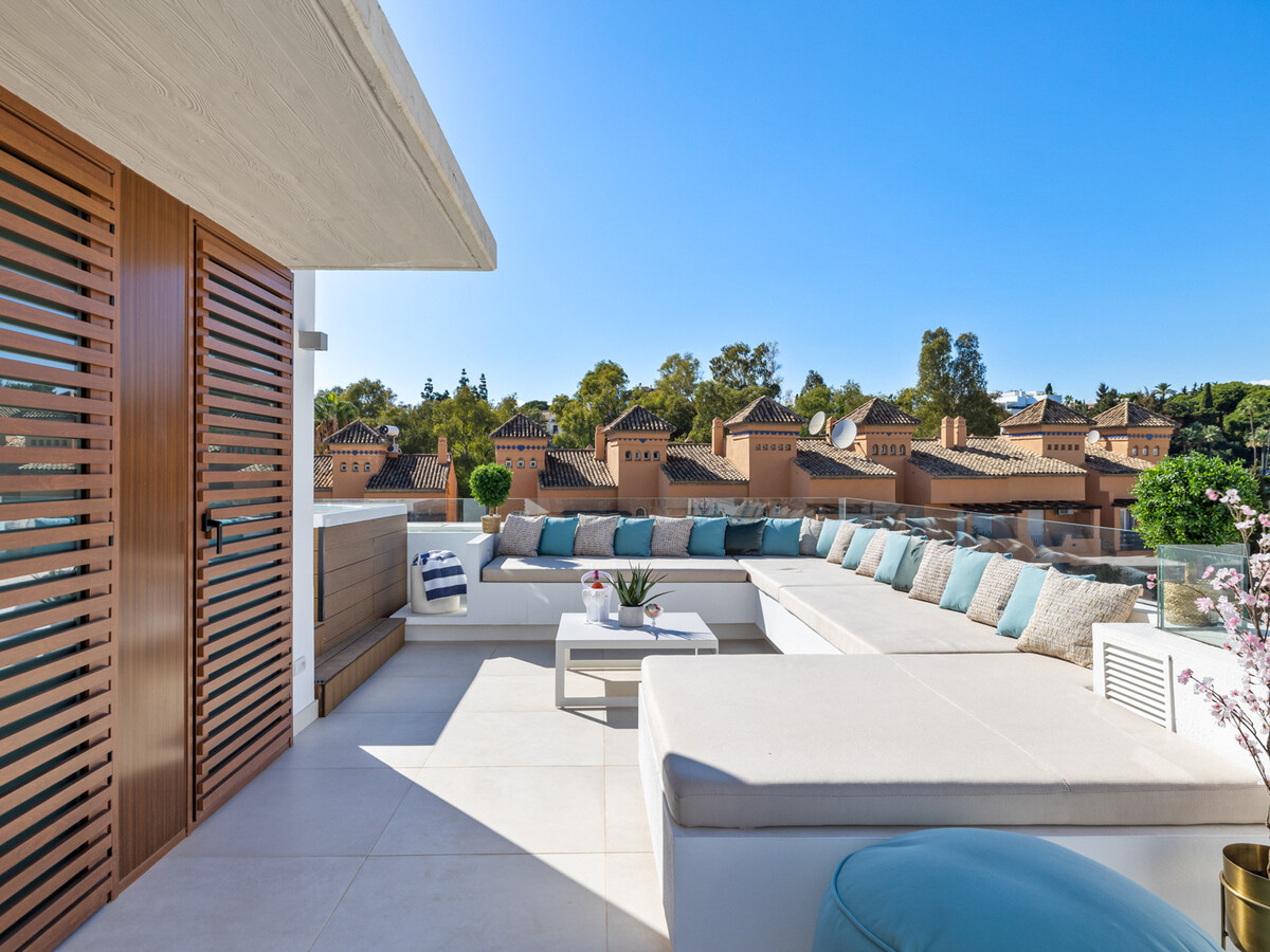 Maison 4 chambres piscine privée - Golden Mile Marbella - Photo 16