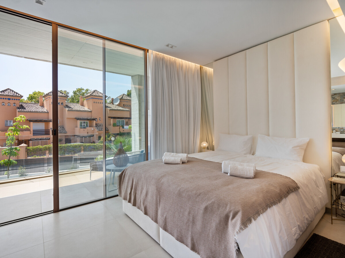 Maison 4 chambres piscine privée - Golden Mile Marbella - Photo 20