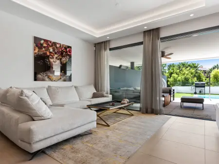 Appartement 100 m² piscine privée à Estepona : photo 7