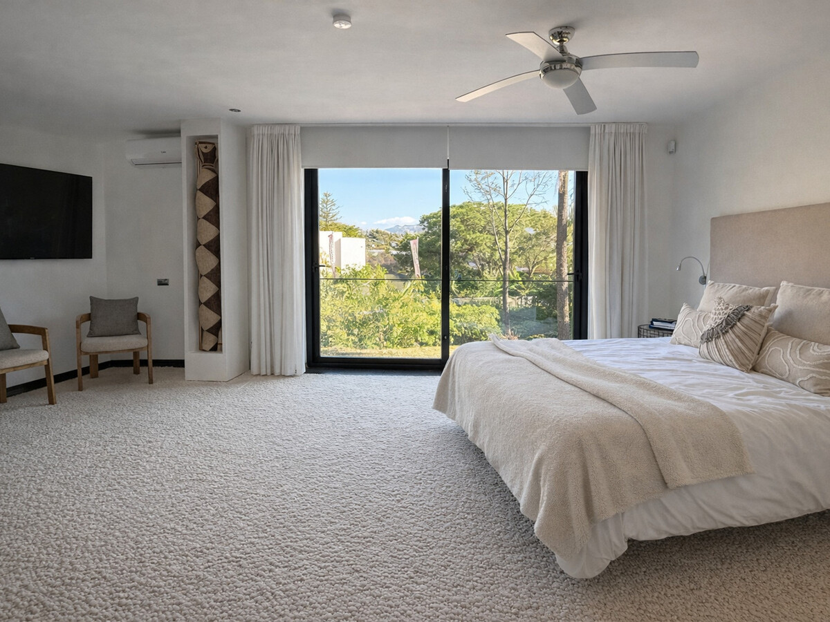 Villa minimaliste 5 chambres avec piscine à Marbella - Photo 16