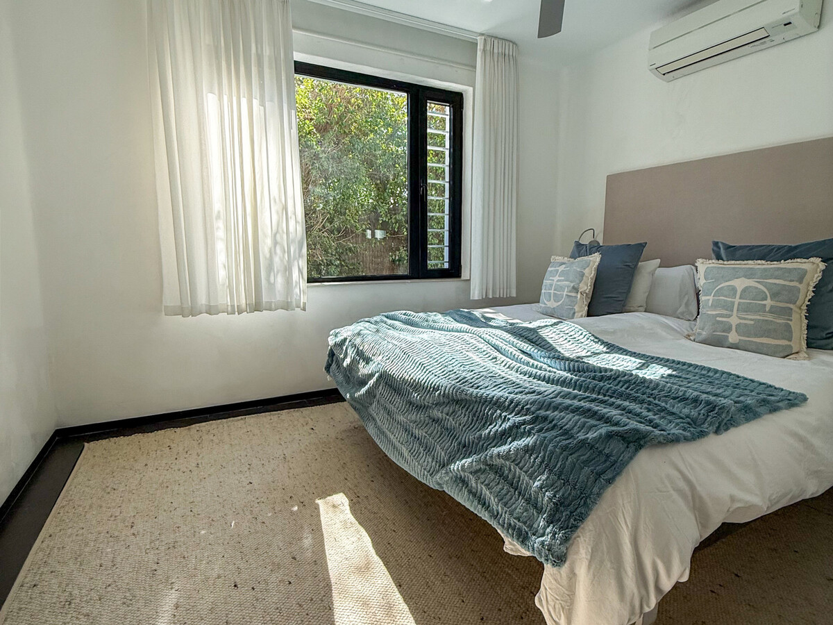 Villa minimaliste 5 chambres avec piscine à Marbella - Photo 21
