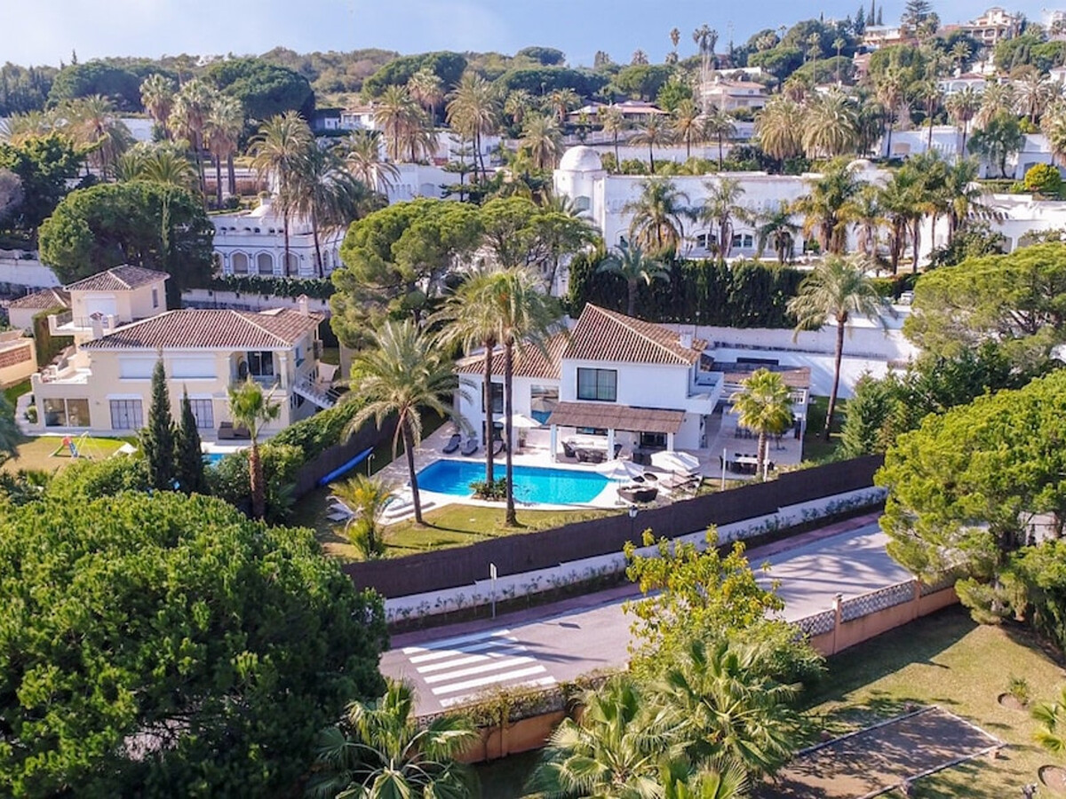 Villa minimaliste 5 chambres avec piscine à Marbella - Photo 28