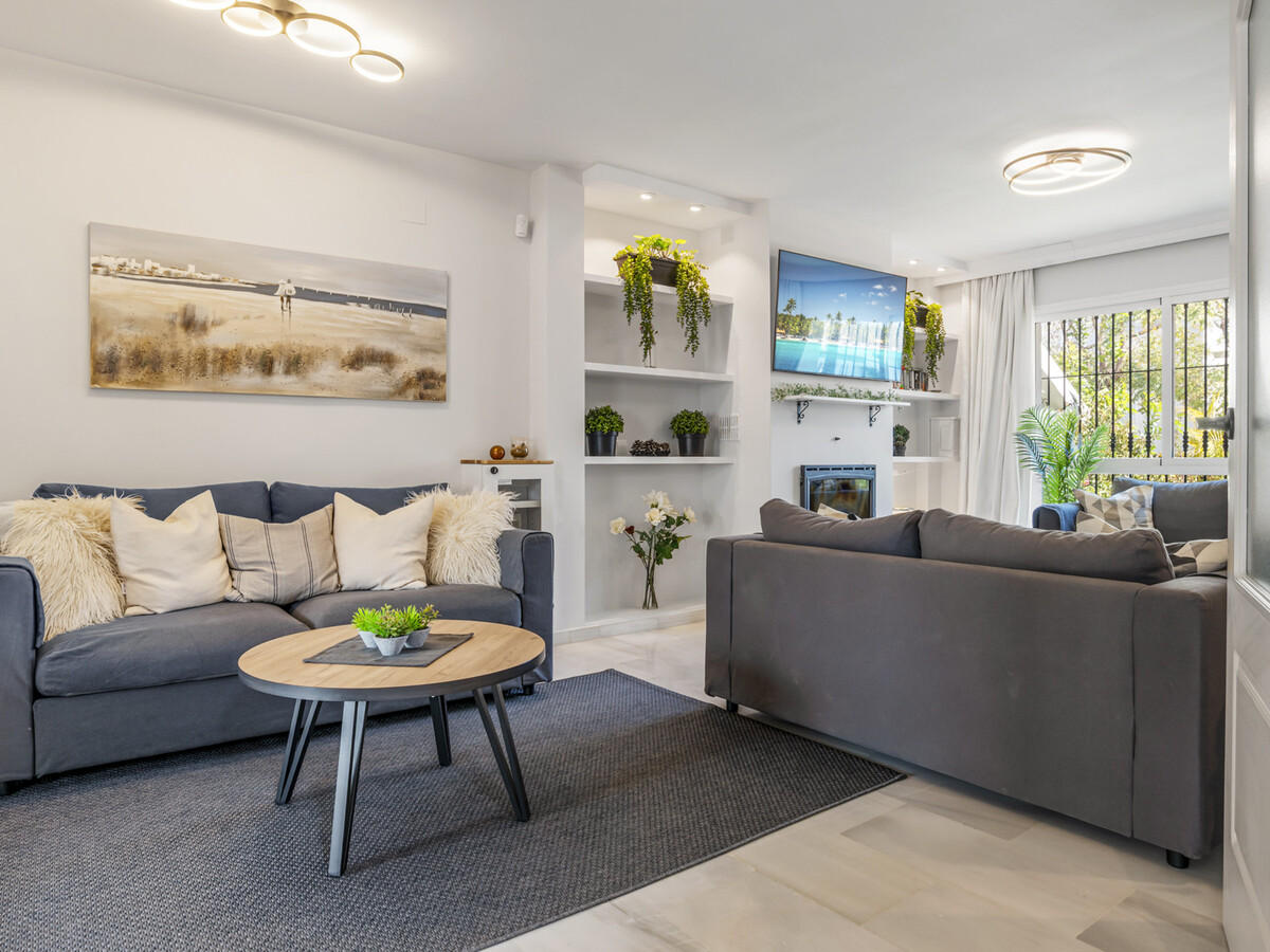 Casa Esquina : maison d'angle 4 ch à Marbella - Photo 4