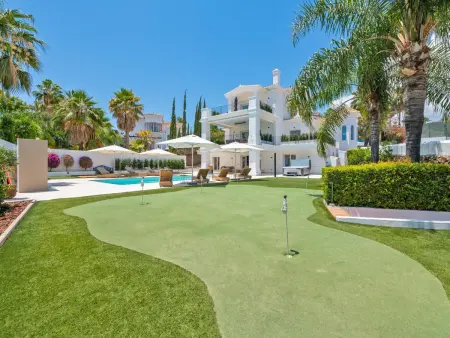 Villa spacieuse, vue montagne - 12 pers., Location Villa 12 personnes à Marbella - Photo 7