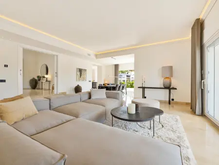 Villa spacieuse, vue montagne - 12 pers., Location Villa 12 personnes à Marbella - Photo 16