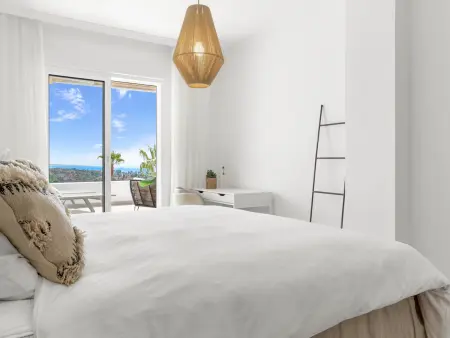 Penthouse 3 chambres, terrasse 40m² et vue Golf Valley : photo 13