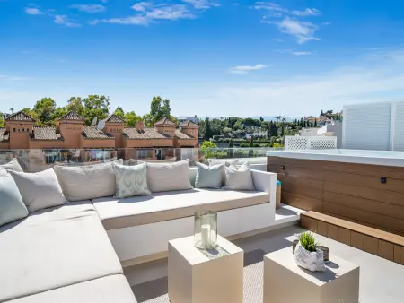 Townhouse 4 ch avec terrasse toit et jacuzzi - Marbella : photo 10