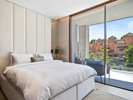 Townhouse 4 ch avec terrasse toit et jacuzzi - Marbella : photo 13