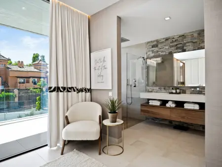 Townhouse 4 ch avec terrasse toit et jacuzzi - Marbella : photo 15