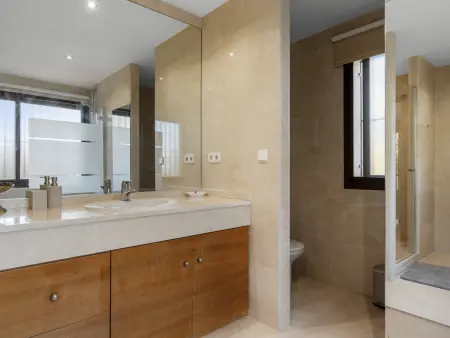Villa Maddie - 6 chambres, piscine privée à Marbella : photo 23