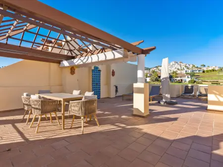 Duplex penthouse 2 ch. avec terrasse solarium - Benahavís : photo 10