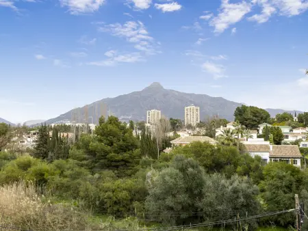 Penthouse duplex 3 chambres, terrasses vue montagne à Marbella : photo 16