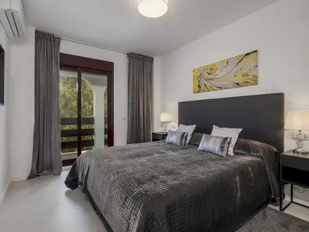 Penthouse duplex 3 chambres, terrasses vue montagne à Marbella : photo 17