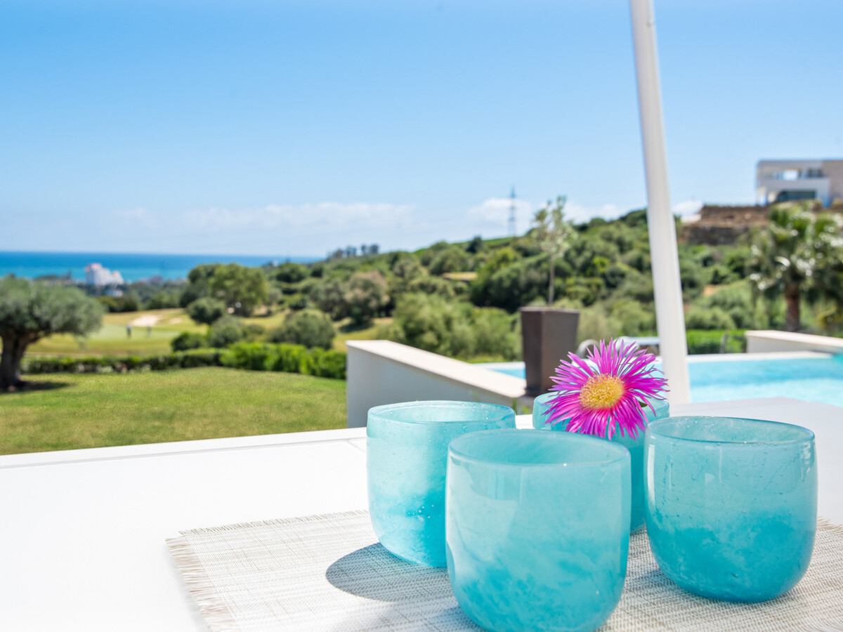 Villa Calma : 4 chambres, piscine et vue lac à Estepona - Photo 11