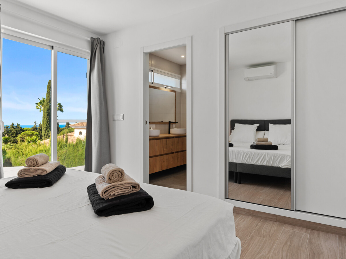 Villa 5 chambres piscine privée 10x4,5m, vue mer à Marbella - Photo 20