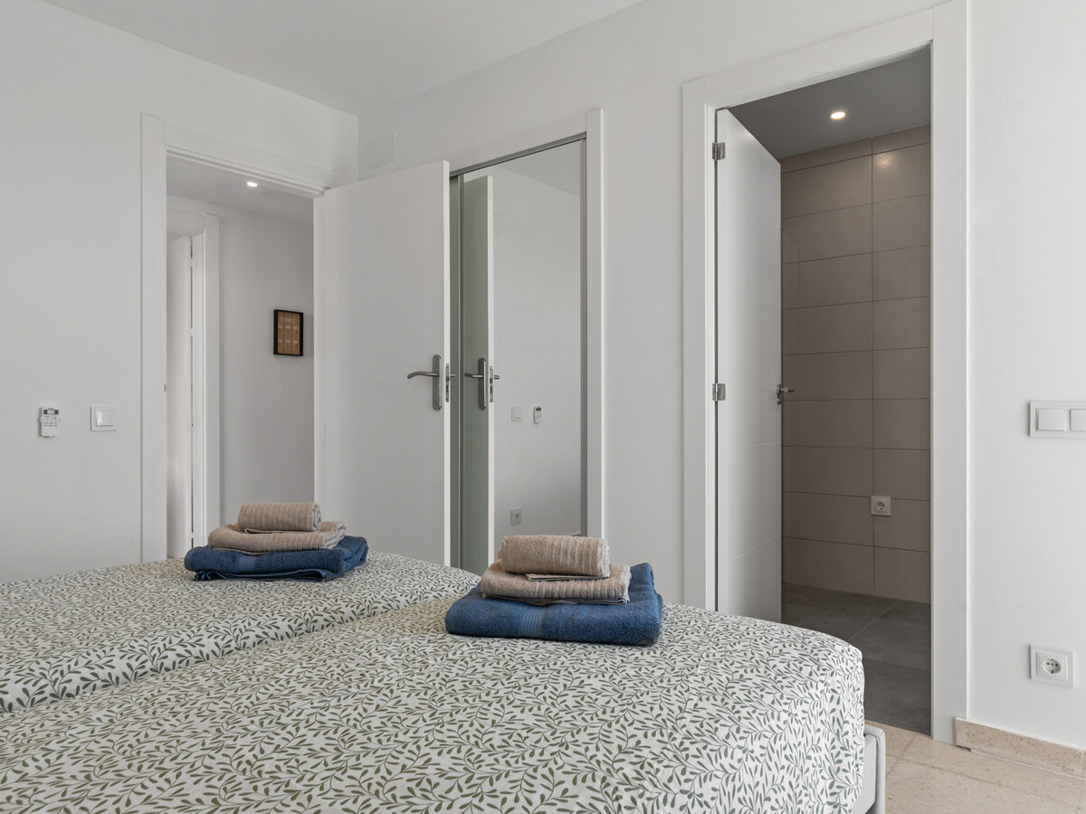 Villa 5 chambres piscine privée 10x4,5m, vue mer à Marbella - Photo 30